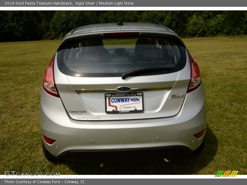 Ingot Silver / Medium Light Stone 2014 Ford Fiesta Titanium Hatchback