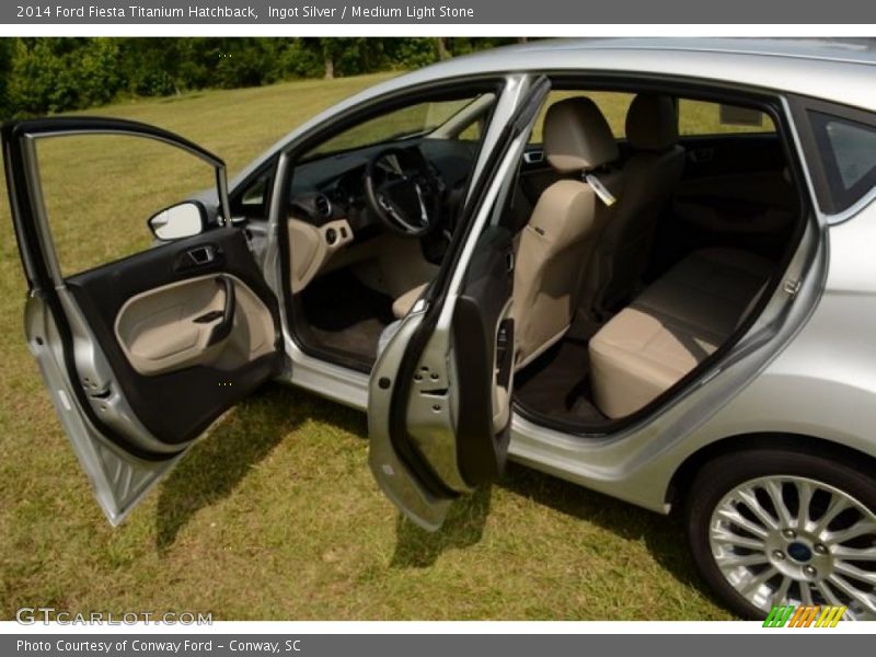Ingot Silver / Medium Light Stone 2014 Ford Fiesta Titanium Hatchback