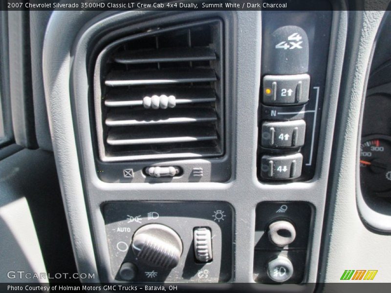 Summit White / Dark Charcoal 2007 Chevrolet Silverado 3500HD Classic LT Crew Cab 4x4 Dually