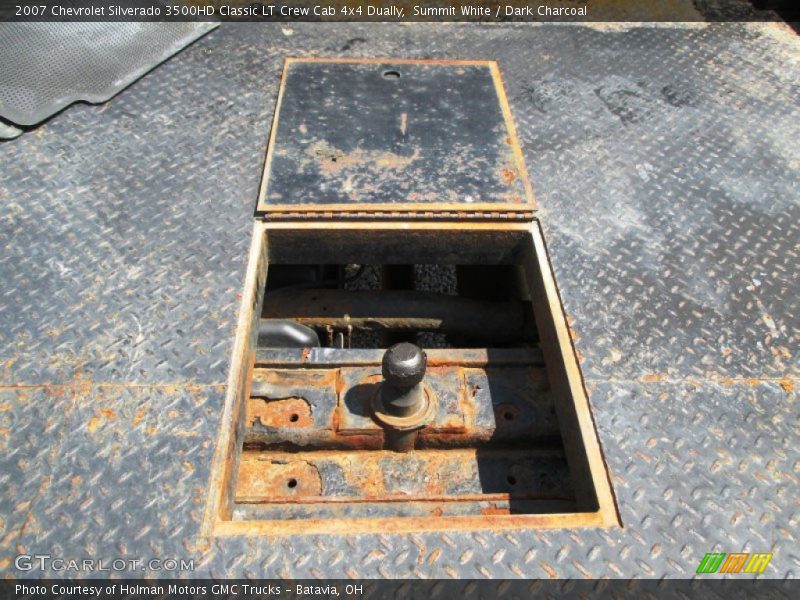 Summit White / Dark Charcoal 2007 Chevrolet Silverado 3500HD Classic LT Crew Cab 4x4 Dually