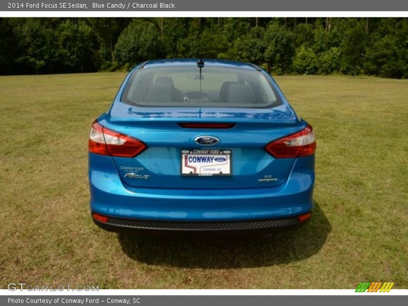 Blue Candy / Charcoal Black 2014 Ford Focus SE Sedan