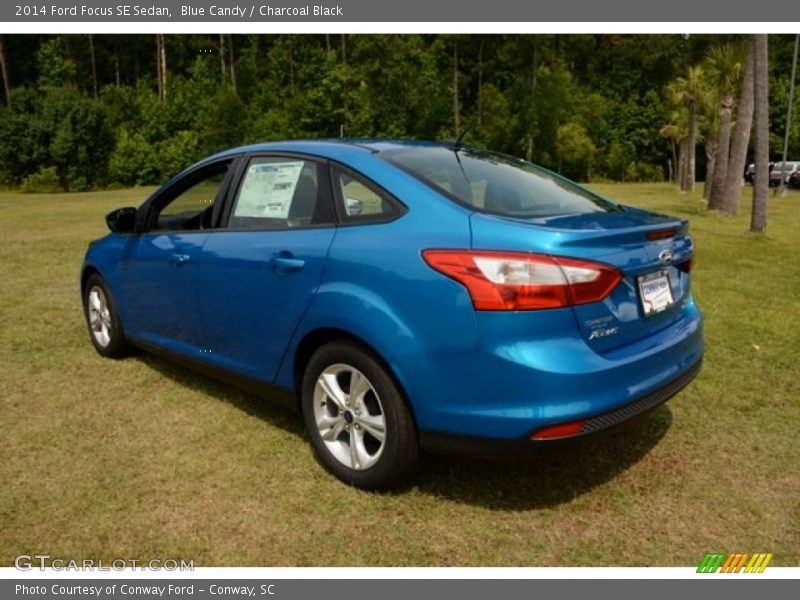 Blue Candy / Charcoal Black 2014 Ford Focus SE Sedan