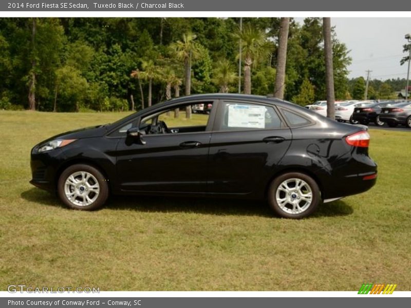 Tuxedo Black / Charcoal Black 2014 Ford Fiesta SE Sedan