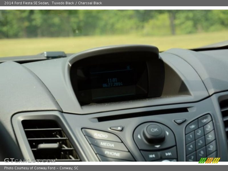 Tuxedo Black / Charcoal Black 2014 Ford Fiesta SE Sedan