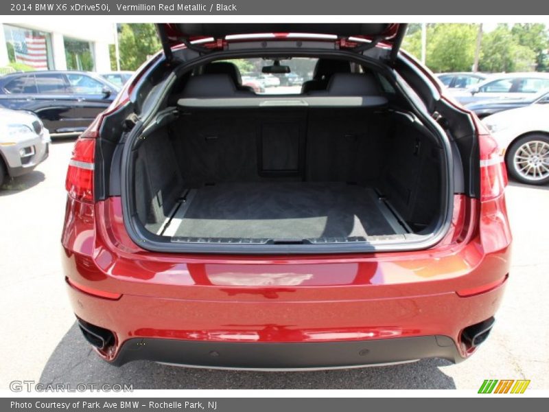  2014 X6 xDrive50i Trunk