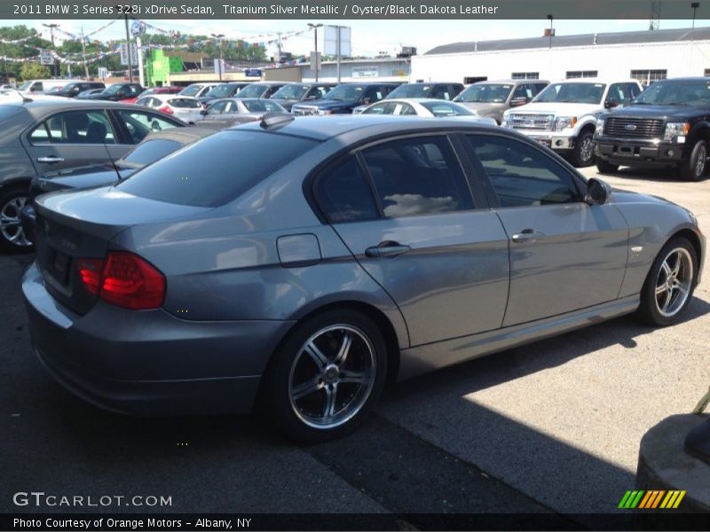 Titanium Silver Metallic / Oyster/Black Dakota Leather 2011 BMW 3 Series 328i xDrive Sedan