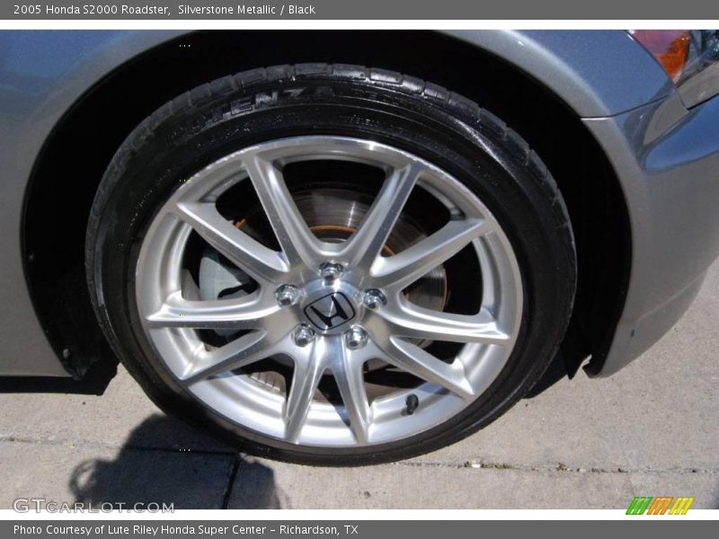 Silverstone Metallic / Black 2005 Honda S2000 Roadster