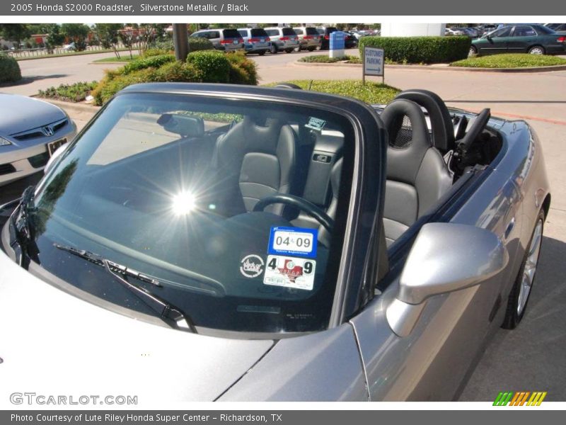 Silverstone Metallic / Black 2005 Honda S2000 Roadster