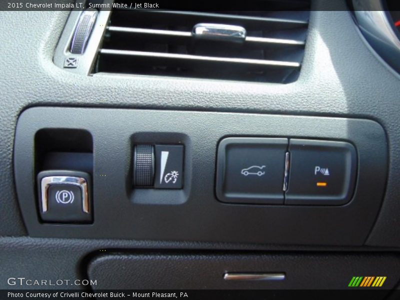 Summit White / Jet Black 2015 Chevrolet Impala LT