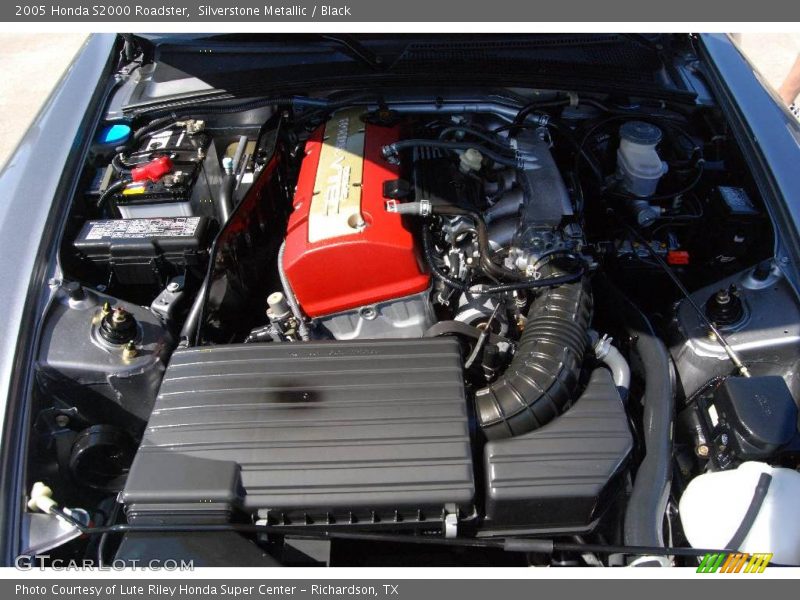 Silverstone Metallic / Black 2005 Honda S2000 Roadster