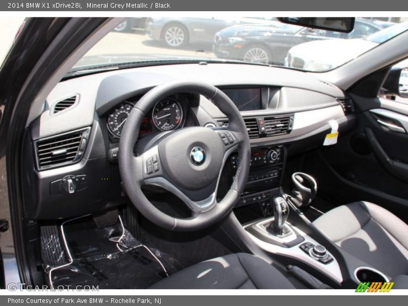 Mineral Grey Metallic / Black 2014 BMW X1 xDrive28i