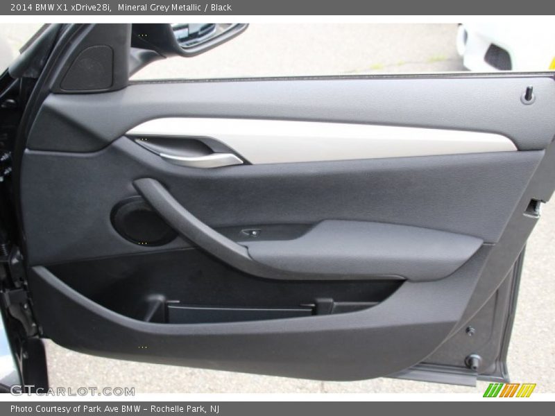 Mineral Grey Metallic / Black 2014 BMW X1 xDrive28i