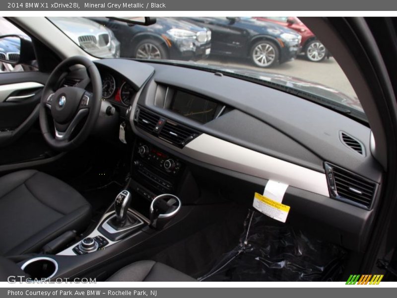 Mineral Grey Metallic / Black 2014 BMW X1 xDrive28i