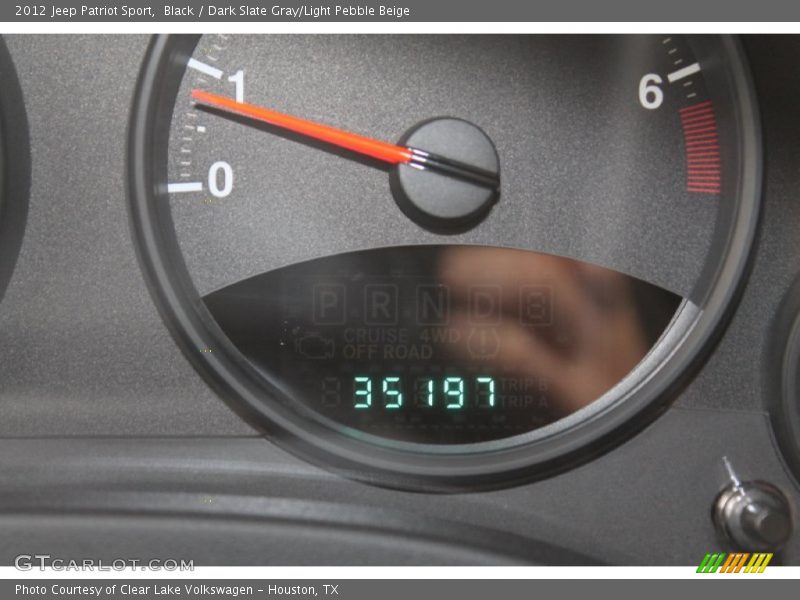 Black / Dark Slate Gray/Light Pebble Beige 2012 Jeep Patriot Sport