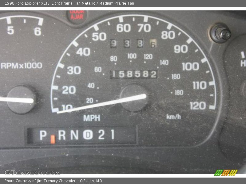 Light Prairie Tan Metallic / Medium Prairie Tan 1998 Ford Explorer XLT