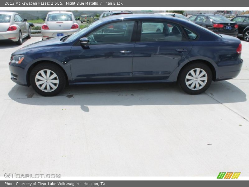 Night Blue Metallic / Titan Black 2013 Volkswagen Passat 2.5L S