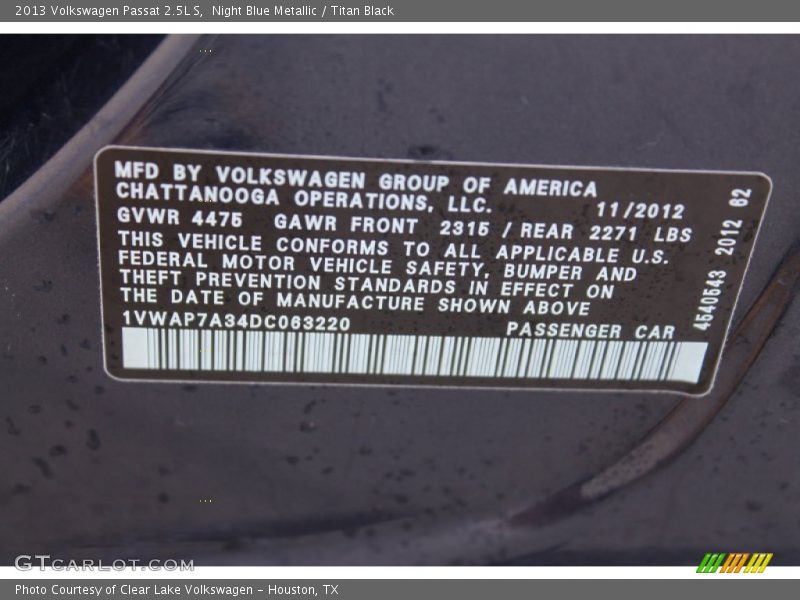 Night Blue Metallic / Titan Black 2013 Volkswagen Passat 2.5L S