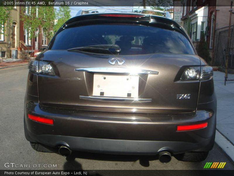 Beryllium 16 / Graphite 2005 Infiniti FX 45 AWD