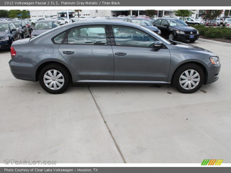 Platinum Gray Metallic / Titan Black 2013 Volkswagen Passat 2.5L S