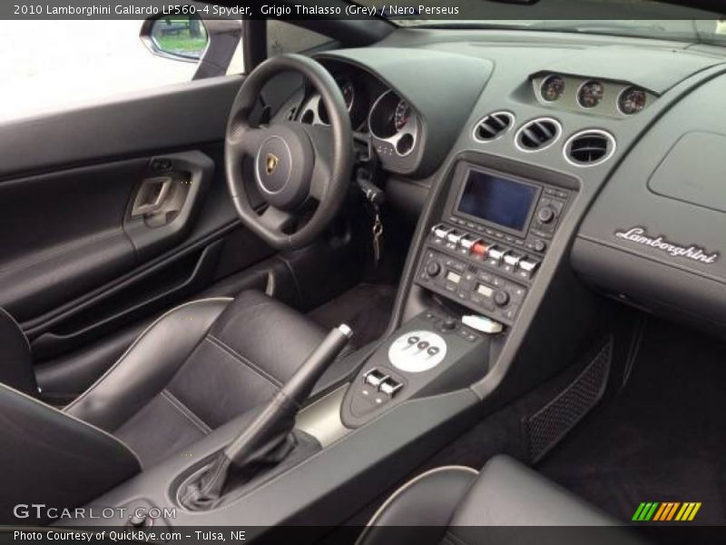  2010 Gallardo LP560-4 Spyder Nero Perseus Interior