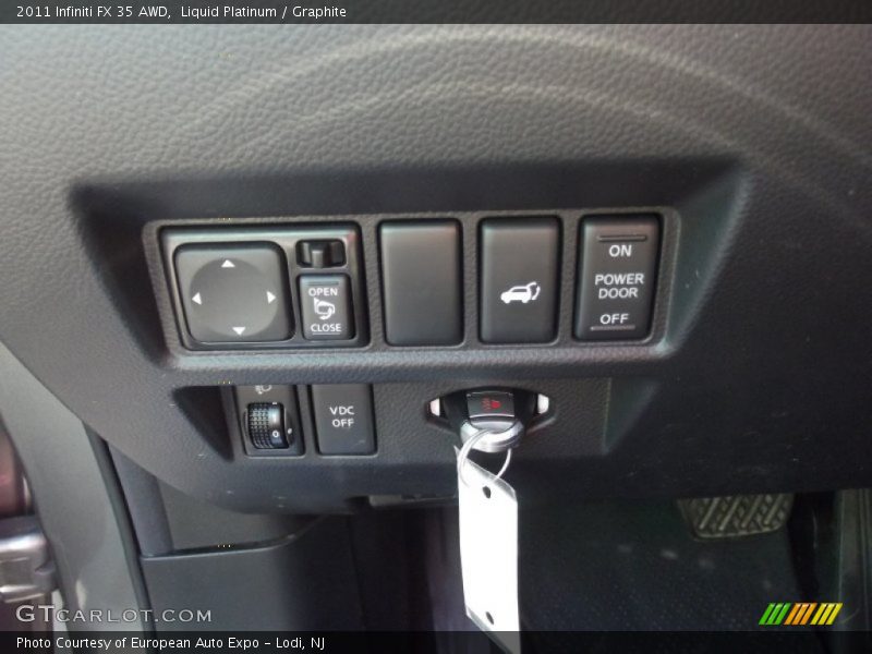 Liquid Platinum / Graphite 2011 Infiniti FX 35 AWD