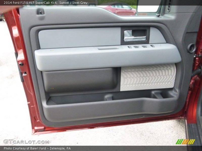 Door Panel of 2014 F150 XLT SuperCab 4x4