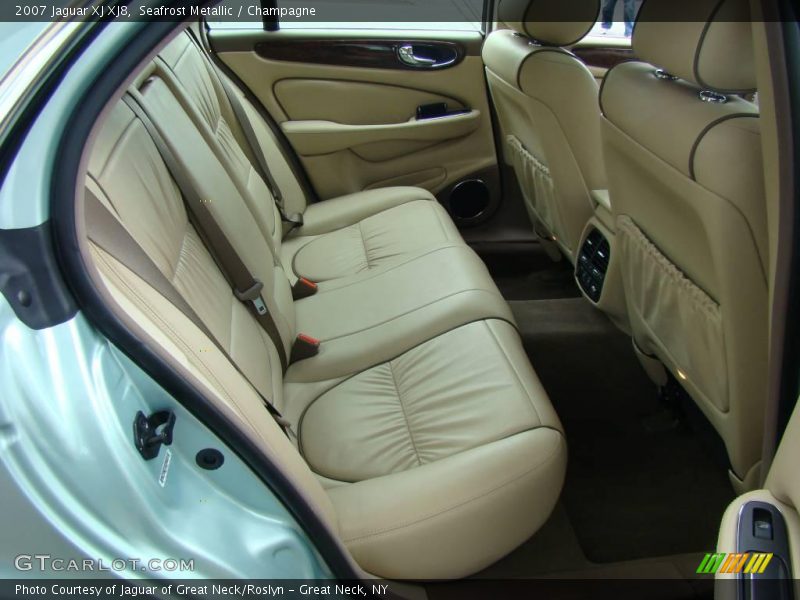 Seafrost Metallic / Champagne 2007 Jaguar XJ XJ8