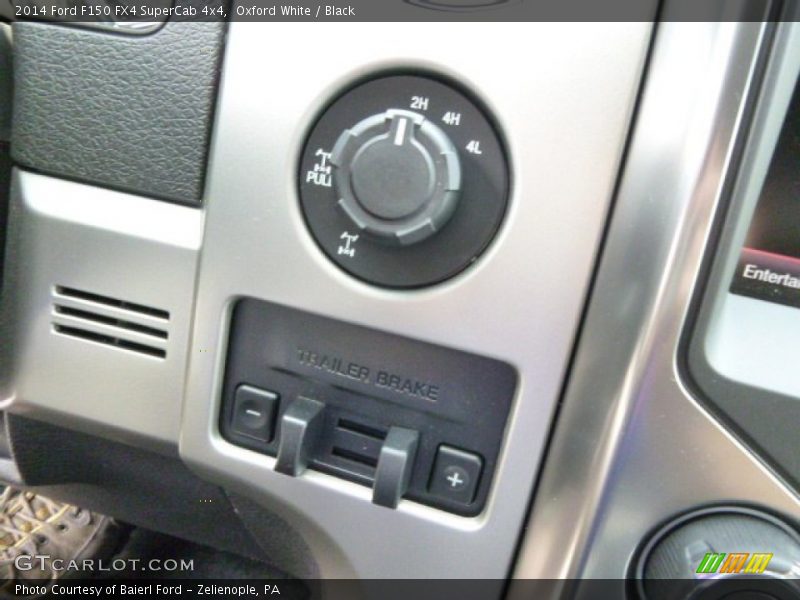 Oxford White / Black 2014 Ford F150 FX4 SuperCab 4x4