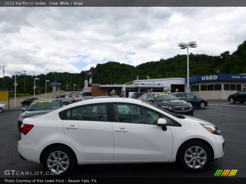 Clear White / Beige 2013 Kia Rio LX Sedan