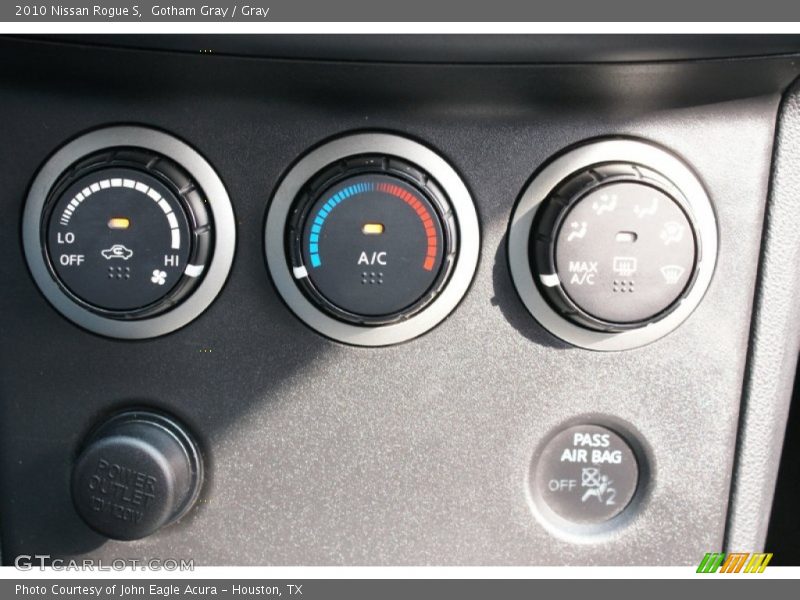 Gotham Gray / Gray 2010 Nissan Rogue S