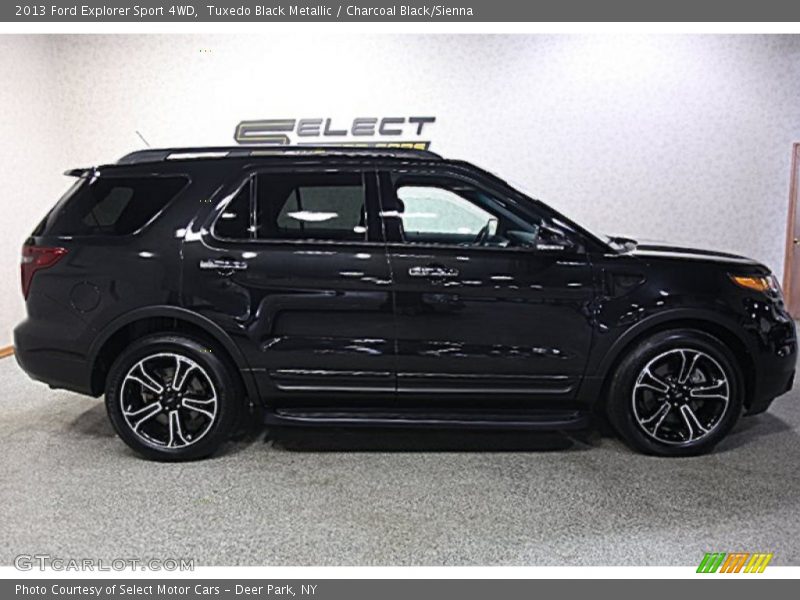 Tuxedo Black Metallic / Charcoal Black/Sienna 2013 Ford Explorer Sport 4WD