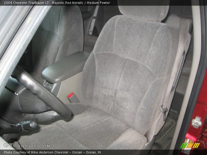 Majestic Red Metallic / Medium Pewter 2004 Chevrolet TrailBlazer LT