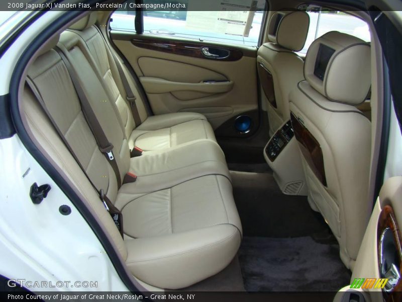 Porcelain / Champagne/Mocha 2008 Jaguar XJ Vanden Plas