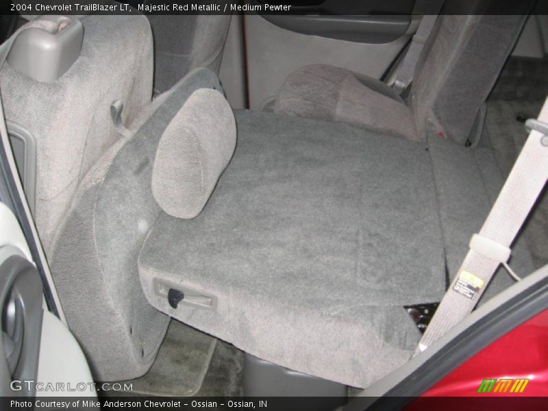 Majestic Red Metallic / Medium Pewter 2004 Chevrolet TrailBlazer LT