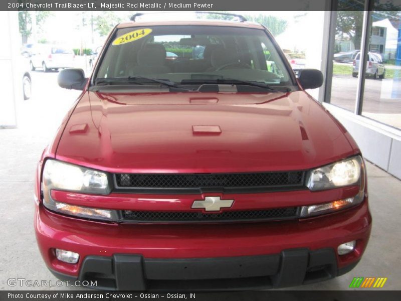 Majestic Red Metallic / Medium Pewter 2004 Chevrolet TrailBlazer LT