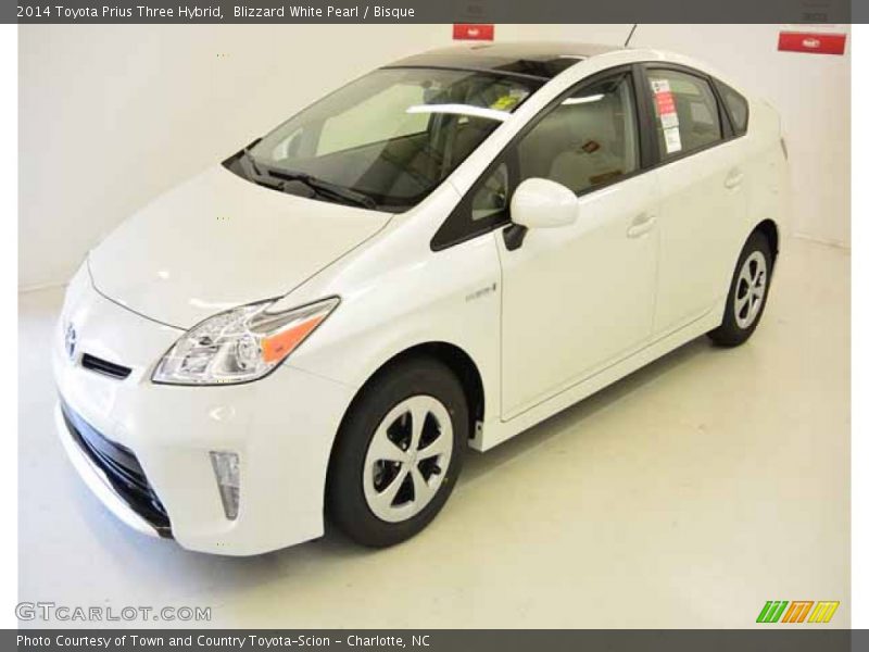 Blizzard White Pearl / Bisque 2014 Toyota Prius Three Hybrid