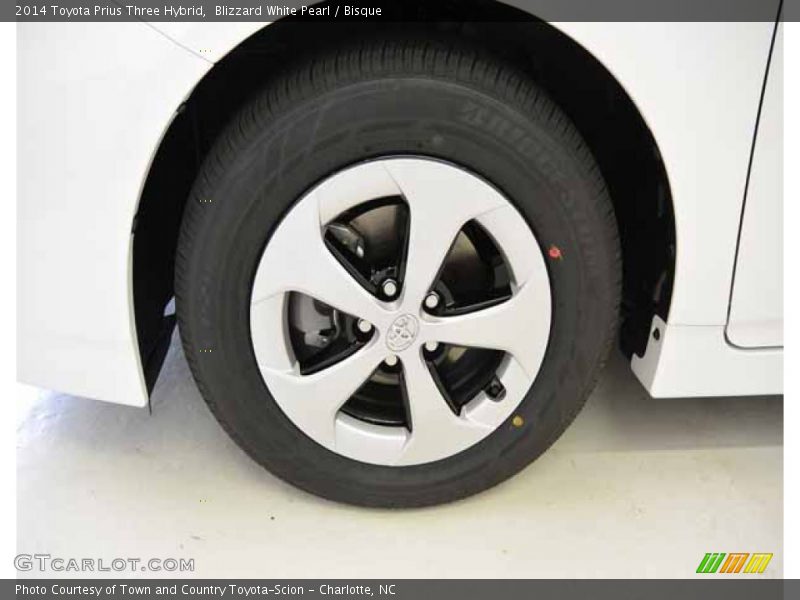 Blizzard White Pearl / Bisque 2014 Toyota Prius Three Hybrid