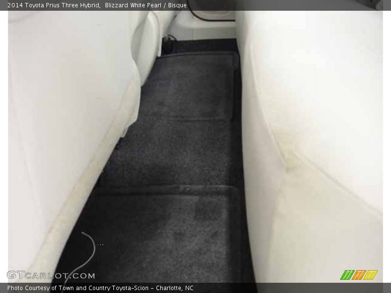 Blizzard White Pearl / Bisque 2014 Toyota Prius Three Hybrid