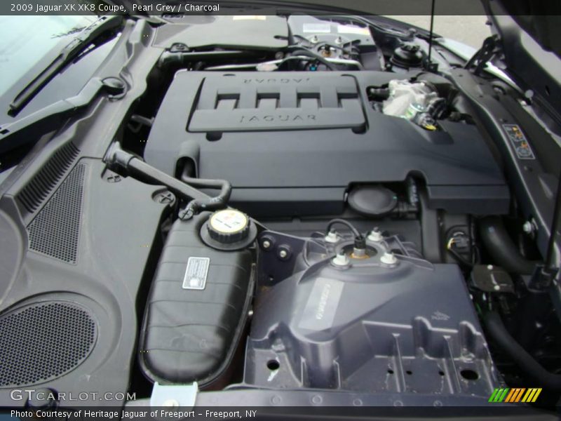 Pearl Grey / Charcoal 2009 Jaguar XK XK8 Coupe
