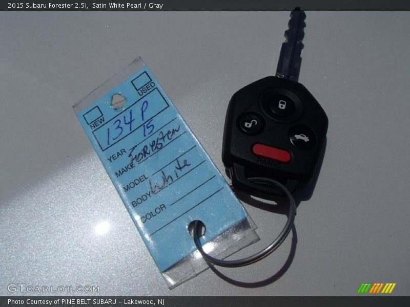 Satin White Pearl / Gray 2015 Subaru Forester 2.5i