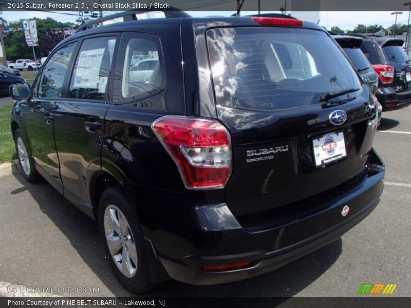 Crystal Black Silica / Black 2015 Subaru Forester 2.5i