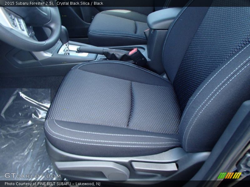 Crystal Black Silica / Black 2015 Subaru Forester 2.5i