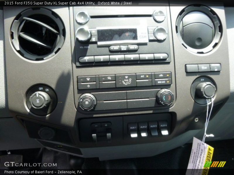 Oxford White / Steel 2015 Ford F350 Super Duty XL Super Cab 4x4 Utility