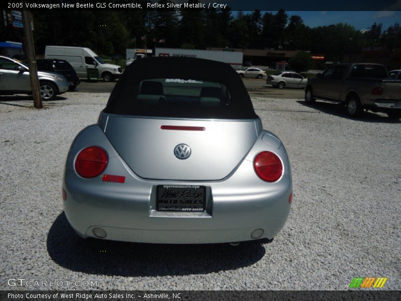 Reflex Silver Metallic / Grey 2005 Volkswagen New Beetle GLS Convertible