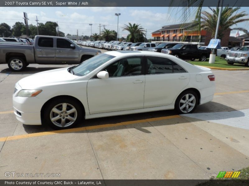 Super White / Ash 2007 Toyota Camry SE V6