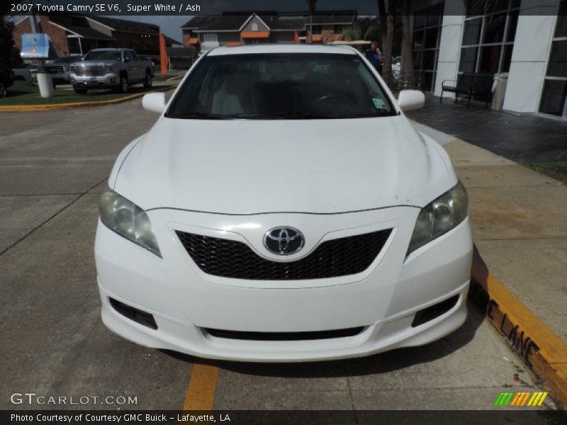 Super White / Ash 2007 Toyota Camry SE V6