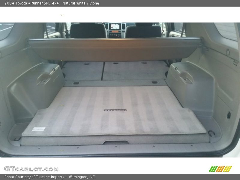  2004 4Runner SR5 4x4 Trunk