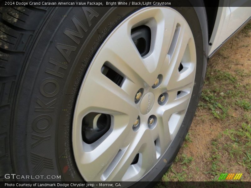 Bright White / Black/Light Graystone 2014 Dodge Grand Caravan American Value Package