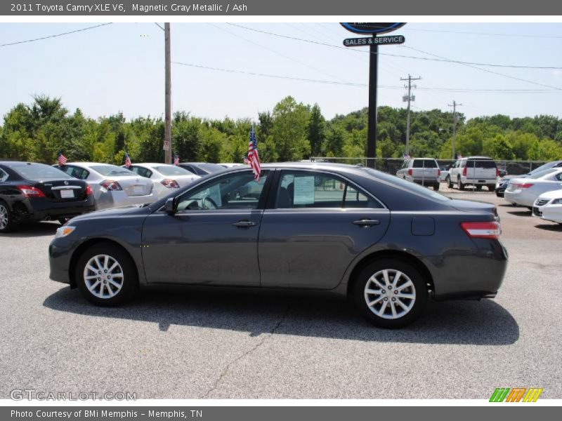 Magnetic Gray Metallic / Ash 2011 Toyota Camry XLE V6