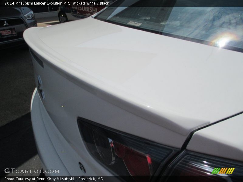 Wicked White / Black 2014 Mitsubishi Lancer Evolution MR